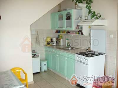 Apartmanház 61568 (West Transdanubien > Zala megye > Kehidakustány)