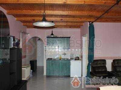 Apartmanház 63526 (West Transdanubien > Zala megye > Zalakaros)
