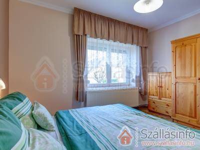 Andrea Villa Apartmanház (West Transdanubian > Zala megye > Hévíz)