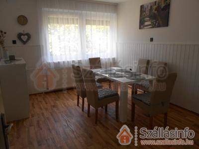 Aranyosi Apartman (West Transdanubian > Zala megye > Vonyarcvashegy)