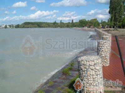 Balatonkenese Apartman (Zentral Transdanubien > Veszprém megye > Balatonkenese)