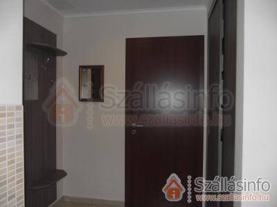 Besenyei Apartman (West Transdanubien > Vas megye > Sárvár)