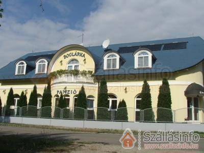 Boglárka Panzió és Apartmanházak (Nord Ungarn > Borsod-Abaúj-Zemplén megye > Mezőkövesd-Zsóry-fürdő)