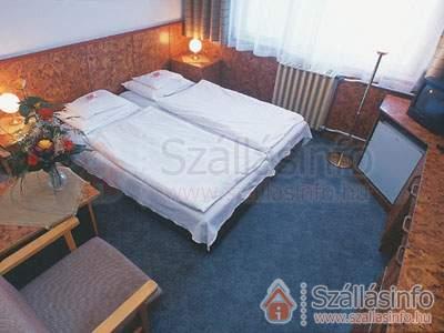 Hotel Délibáb*** (Észak-Alföld > Hajdú-Bihar megye > Hajdúszoboszló)
