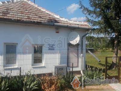 Dézsa-vü Vendégház (Észak-Magyarország > Heves megye > Sarud)