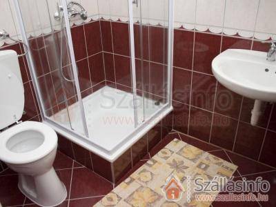 Erdős Panzió és Étterem (West Transdanubien > Győr-Moson-Sopron megye > Jánossomorja)