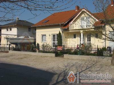 Villa Gabriella (South Transdanubian > Somogy megye > Balatonboglár)