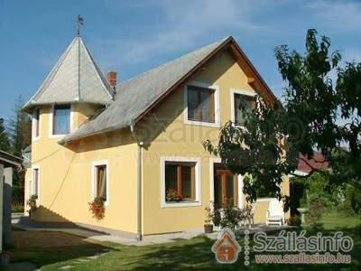 Hajas Familia kiadó szobái (Süd Transdanubien > Somogy megye > Balatonmáriafürdő)