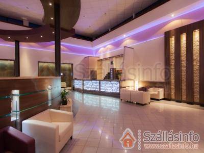 Prémium Hotel Panoráma**** (Süd Transdanubien > Somogy megye > Siófok)
