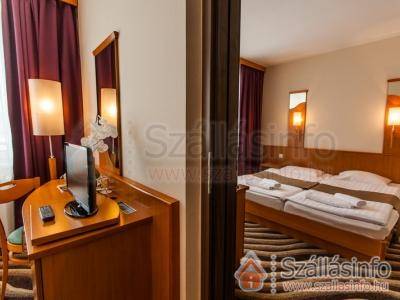 Prémium Hotel Panoráma**** (South Transdanubian > Somogy megye > Siófok)