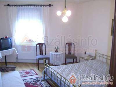 Kata Vendégház (West Transdanubien > Győr-Moson-Sopron megye > Fertőd)