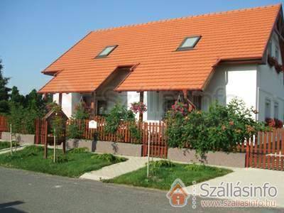 Kertész Vendégház és Apartmanok (West Transdanubian > Győr-Moson-Sopron megye > Hegykő)