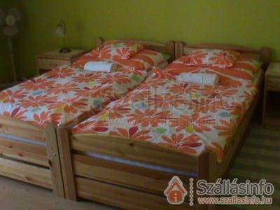 Kristály Apartmanház (West Transdanubian > Vas megye > Sárvár)