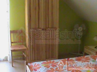 Kristály Apartmanház (West Transdanubien > Vas megye > Sárvár)