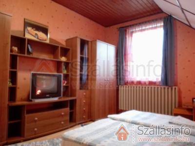 Napsugár Családi Apartman (West Transdanubian > Zala megye > Vonyarcvashegy)