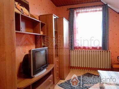 Napsugár Családi Apartman (West Transdanubian > Zala megye > Vonyarcvashegy)