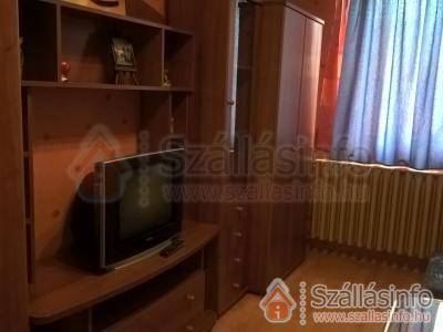 Napsugár Családi Apartman (West Transdanubian > Zala megye > Vonyarcvashegy)