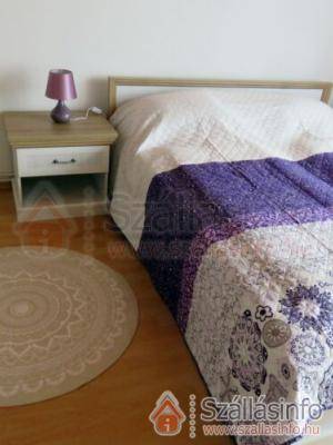 Pávics Apartmanház (South Transdanubian > Somogy megye > Balatonboglár)