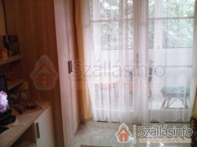 Sellő Társasüdülő (South Transdanubian > Somogy megye > Balatonlelle)