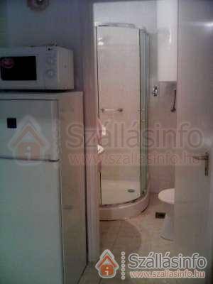 Sellő Társasüdülő (Süd Transdanubien > Somogy megye > Balatonlelle)