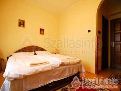 Villa Rosa Panzió (Budapest és környéke > Pest megye > Budapest 02. (II.) kerület)
