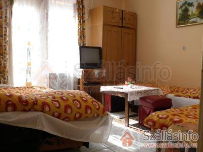 Zsóka Apartman (Süd Transdanubien > Somogy megye > Balatonlelle)